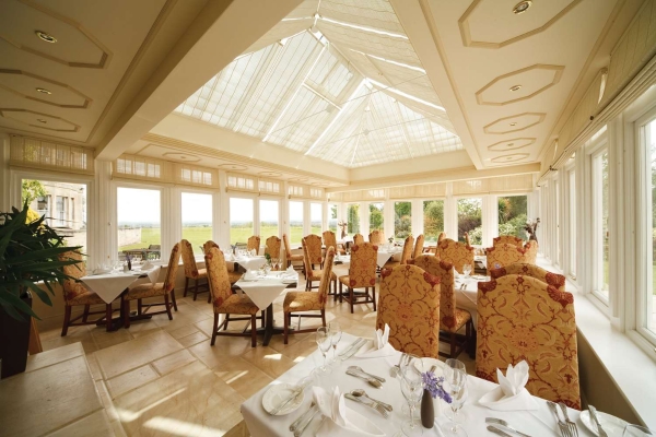 BEST WESTERN LEIGH PARK HOTEL